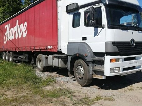 2002 Mercedes-Benz Axor, белый, 1350000 рублей, вид 3