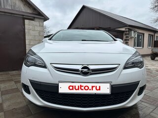 2013 Opel Astra GTC J Рестайлинг, белый, 830000 рублей, вид 2