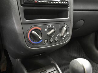 2004 Opel Corsa C Рестайлинг, чёрный, 305000 рублей, вид 4