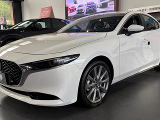 2026 Mazda 3 Axela IV (BP), белый, 2450000 рублей, вид 1
