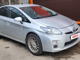 2009 Toyota Prius III (XW30), серый, 840000 рублей, вид 1