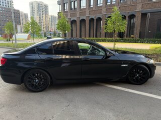 2013 BMW 5 серии 528i xDrive VI (F10/F11/F07), чёрный, 1960000 рублей, вид 1