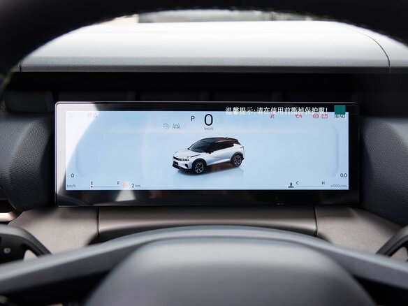 2026 Lynk & Co 06 Long Battery I Рестайлинг, серый, 2740000 рублей - вид 14