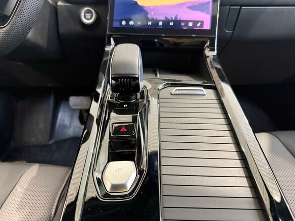 2026 Geely Cityray, белый, 3344990 рублей - вид 13
