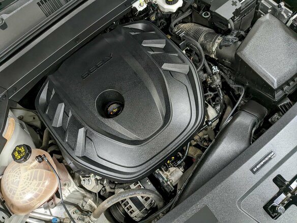 2024 Geely Monjaro I, белый - вид 8