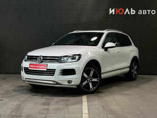 2012 Volkswagen Touareg II, белый, 2000000 рублей, вид 1
