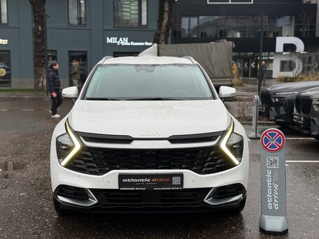 2023 Kia Sportage V, белый, 3740000 рублей, вид 3