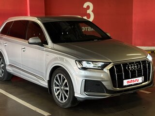 2020 Audi Q7 50 TDI II (4M) Рестайлинг, серый, 4950000 рублей, вид 3
