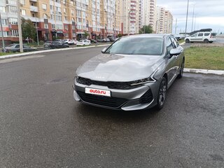 2022 Kia K5 III, серый, 2750000 рублей, вид 1