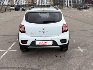 2021 Renault Sandero Stepway II Рестайлинг, белый, 1450000 рублей, вид 5