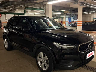 2019 Volvo XC40 I, чёрный, 2200000 рублей, вид 3