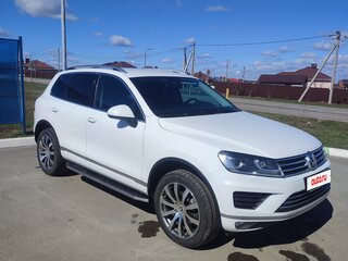 2014 Volkswagen Touareg II Рестайлинг, белый, 2500000 рублей, вид 1
