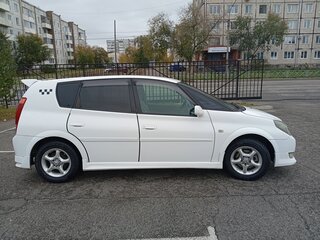 2001 Toyota Opa I, белый, 670000 рублей, вид 5