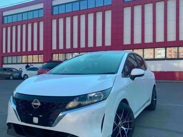 2021 Nissan Note e-Power III, белый, 1620000 рублей - вид 14