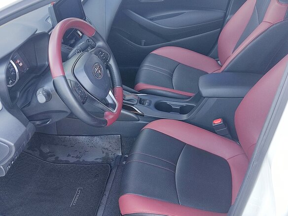 2022 Toyota Corolla XII (E210), белый, 1890000 рублей - вид 20