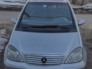 2002 Mercedes-Benz A-Класс 160 I (W168) Рестайлинг, серебристый, 350000 рублей, вид 1