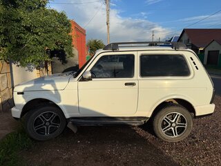 2017 Lada (ВАЗ) 2121 (4x4) I Рестайлинг, белый, 530000 рублей, вид 3
