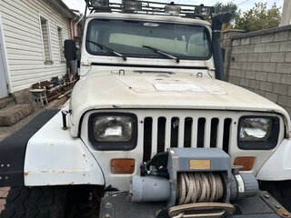 1992 Jeep Wrangler I (YJ), белый, 800000 рублей, вид 2