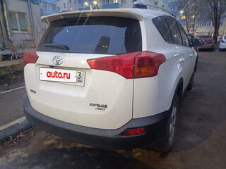 2014 Toyota RAV4 IV (XA40), белый, 1500000 рублей, вид 3