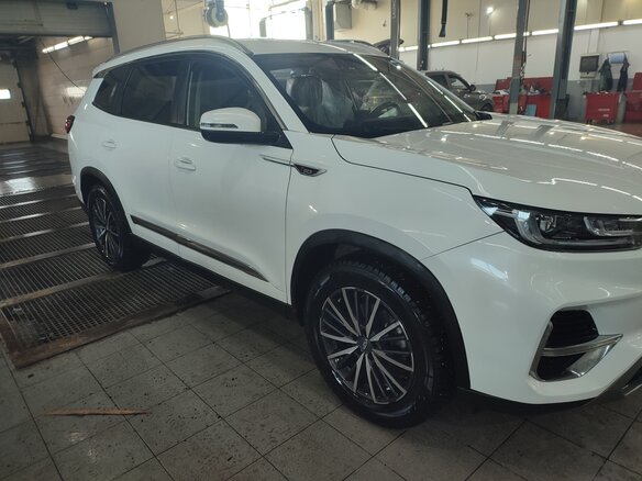 2021 Chery Tiggo 8 Plus I Рестайлинг, белый, 2200000 рублей - вид 4