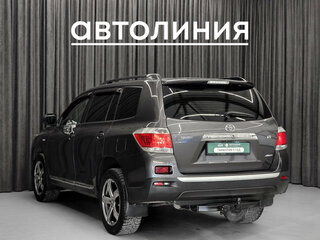 2013 Toyota Highlander II (XU40) Рестайлинг, серый, 1750000 рублей, вид 4