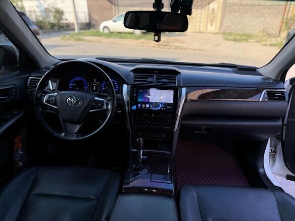 2014 Toyota Camry VII (XV50) Рестайлинг, белый, 1670000 рублей - вид 9