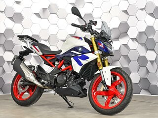 2022 BMW G 310 R, белый, 499000 рублей, вид 1
