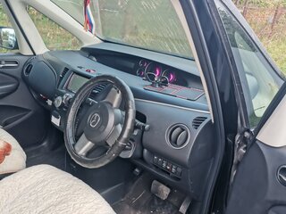 2010 Mazda Biante, чёрный, 1200000 рублей, вид 4