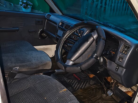 1998 Toyota TownAce, белый, 600000 рублей - вид 5