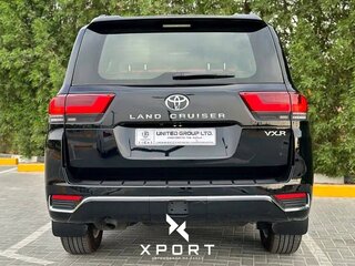 2026 Toyota Land Cruiser 300 Series, чёрный, 15000000 рублей, вид 5