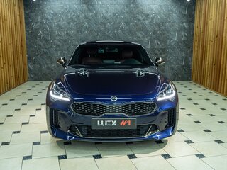 2019 Kia Stinger I, синий, 2650000 рублей, вид 2