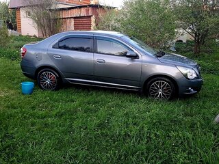 2013 Chevrolet Cobalt II, серый, 630000 рублей, вид 4