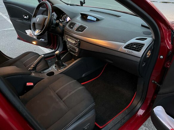 2013 Renault Fluence I Рестайлинг, красный, 540000 рублей - вид 13