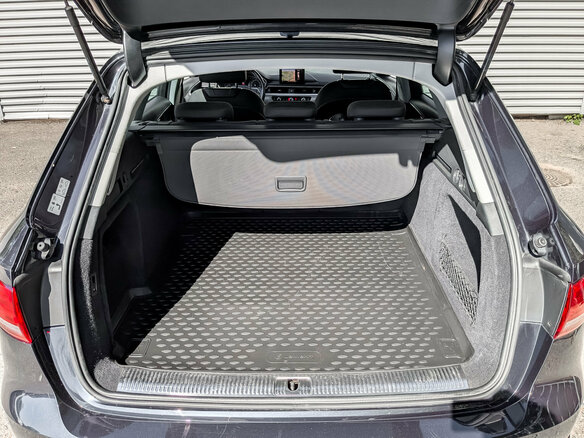 2018 Audi A4 V (B9), синий, 1530000 рублей - вид 9