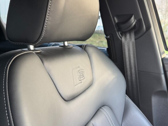 2020 Audi A6 40 TDI V (C8), чёрный, 4098000 рублей - вид 12