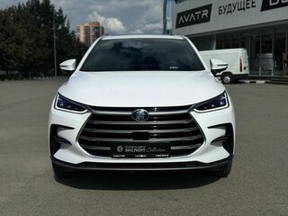 2021 BYD Tang DM-i II Рестайлинг 1, белый, 2790000 рублей, вид 2