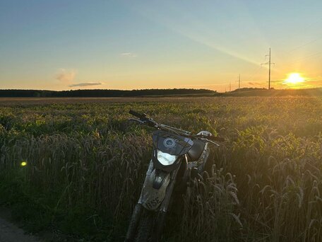 2025 BSE EX 125, серебристый, 75000 рублей, вид 1