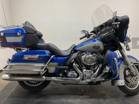 2009 Harley-Davidson Electra Glide, синий, 580000 рублей, вид 1