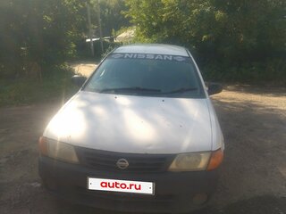 2000 Nissan AD II, белый, 240000 рублей, вид 1