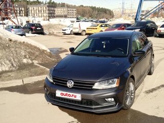 2017 Volkswagen Jetta VI Рестайлинг, серый, 1100000 рублей, вид 1
