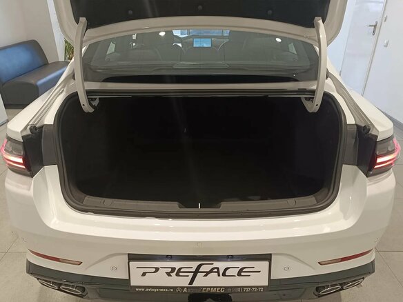 2025 Geely Preface I, белый, 3434990 рублей - вид 8