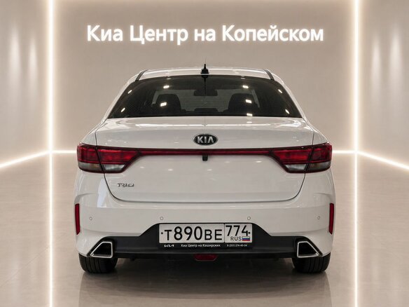 2021 Kia Rio IV Рестайлинг, белый, 1645000 рублей - вид 3