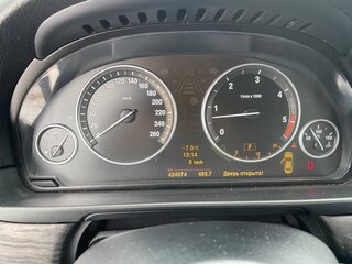2010 BMW 5 серии 525d VI (F10/F11/F07), чёрный, 1700000 рублей, вид 5