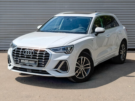 Audi Q3 II (F3)