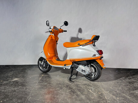 2025 Vespa VXL 125, оранжевый, 420000 рублей, вид 2