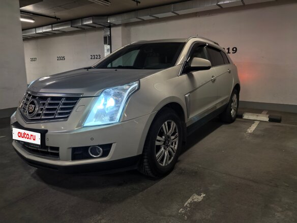 2014 Cadillac SRX II Рестайлинг, золотистый, 1460000 рублей