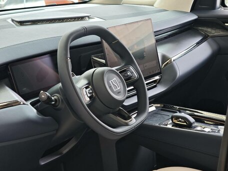 2026 Zeekr 009 108 kWh I Рестайлинг, чёрный, 20400000 рублей, вид 3
