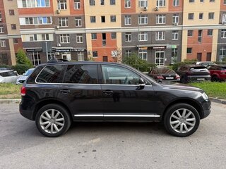 2006 Volkswagen Touareg I, чёрный, 750000 рублей, вид 2