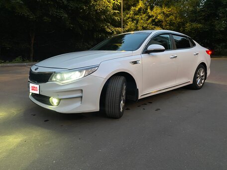 2017 Kia Optima IV, белый, 1650000 рублей, вид 1