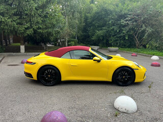 2020 Porsche 911 Carrera VIII (992), жёлтый, 14550000 рублей, вид 5